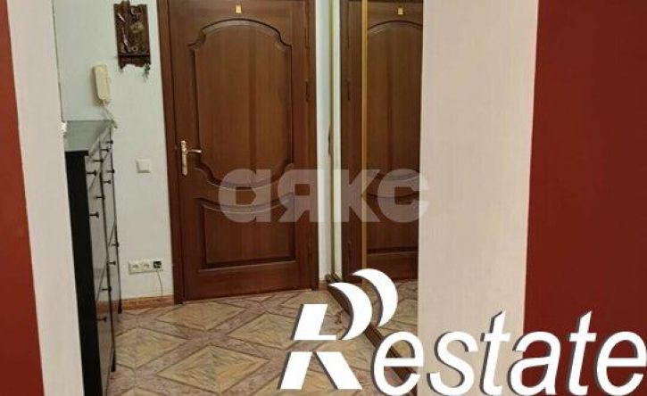 5-комн квартира улица Маршала Рыбалко, 16,  д. 16