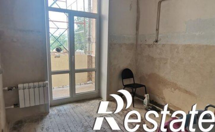2-комн квартира улица Дзержинского, 24,  д. 24