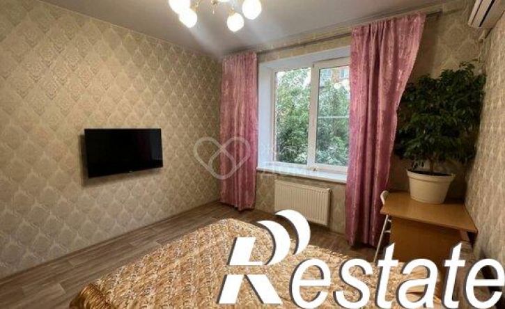 1-комн квартира улица 70-летия Победы, 6,  д. 6