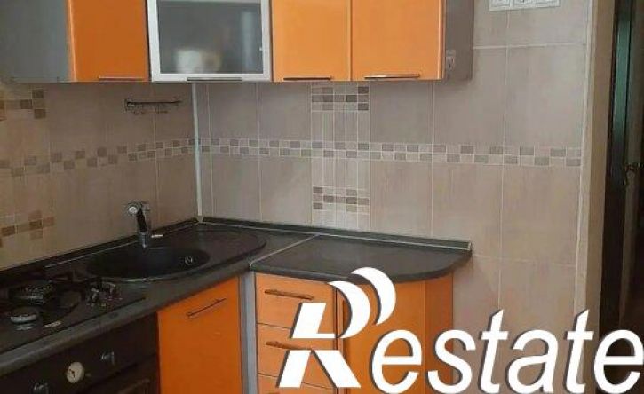3-комн квартира улица 51-й Гвардейской, 65,  д. 65