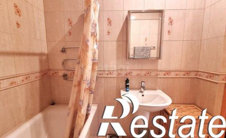 2-комн квартира Шекснинская улица, 83,  д. 83