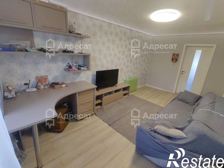 3-комн квартира ул. 64-й Армии,  д.75