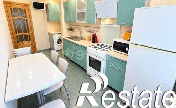 3-комн квартира улица Константина Симонова, 30,  д. 30
