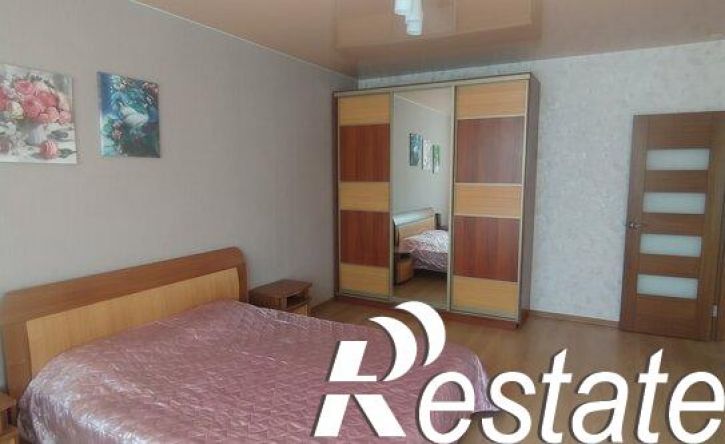 3-комн квартира улица 51-й Гвардейской, 30,  д. 30