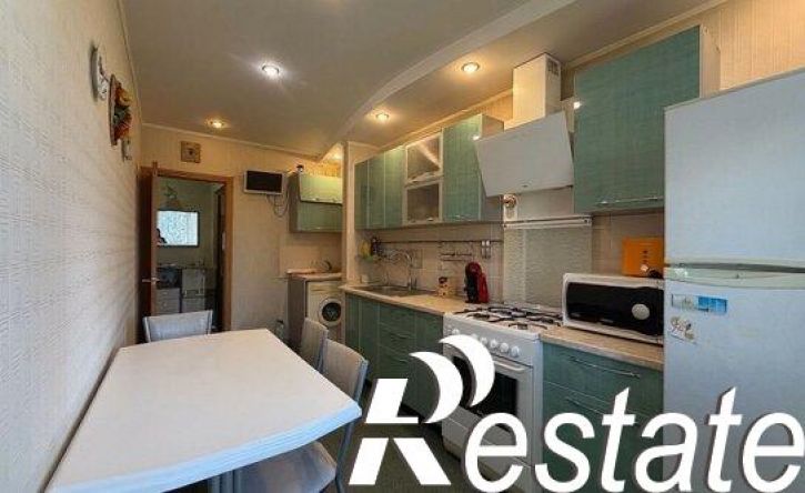 3-комн квартира улица Константина Симонова, 30,  д. 30