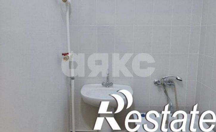 2-комн квартира улица Ломоносова, 68,  д. 68