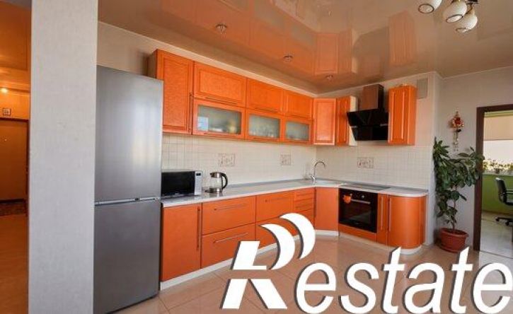 3-комн квартира улица 51-й Гвардейской, 30,  д. 30