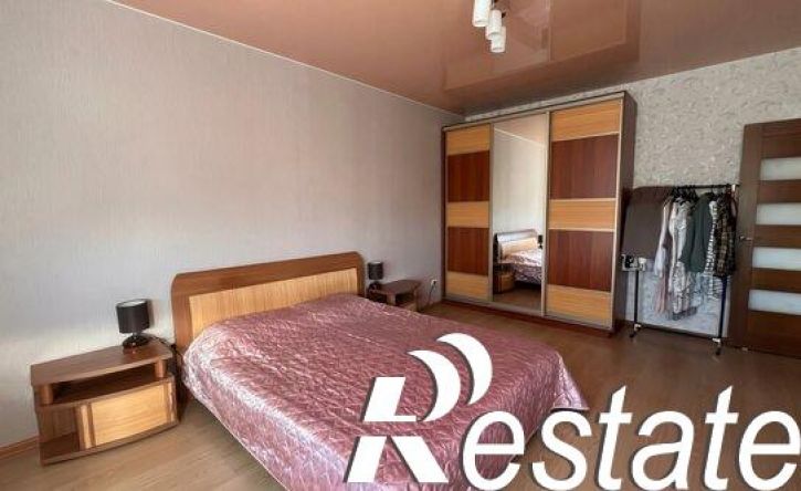 3-комн квартира улица 51-й Гвардейской, 30,  д. 30