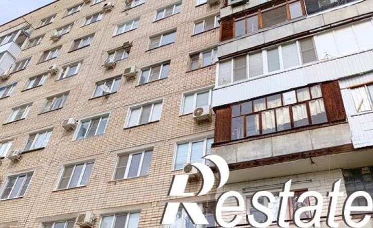 3-комн квартира улица 50 лет Октября, 17,  д. 17