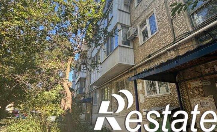 2-комн квартира улица Хользунова, 38,  д. 38