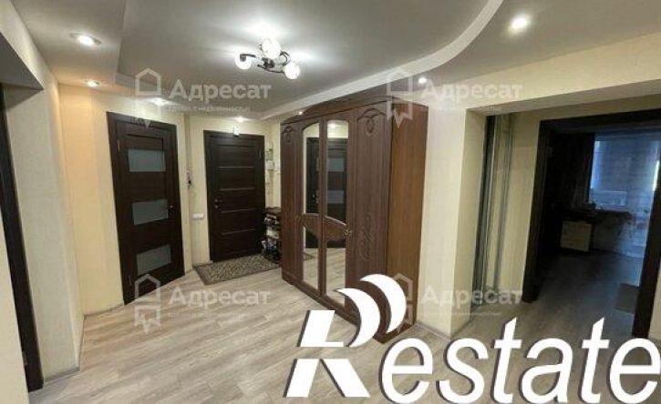 3-комн квартира Колосовая улица, 10,  д. 10