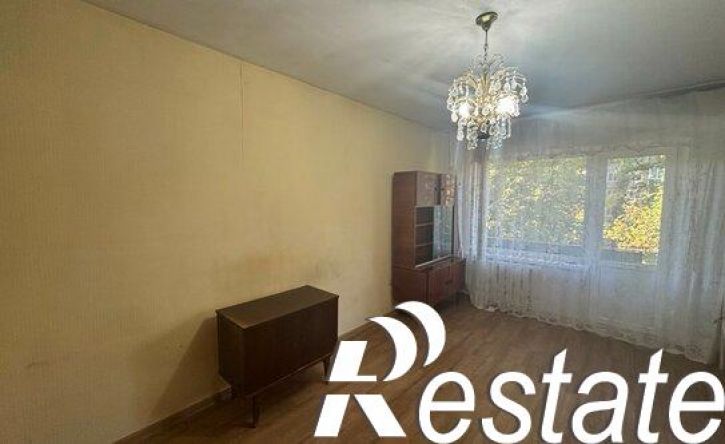 2-комн квартира улица Хользунова, 38,  д. 38