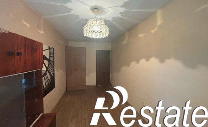 2-комн квартира улица Хользунова, 38,  д. 38