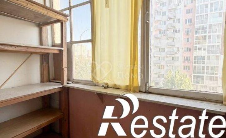 3-комн квартира улица Кастерина, 2,  д. 2