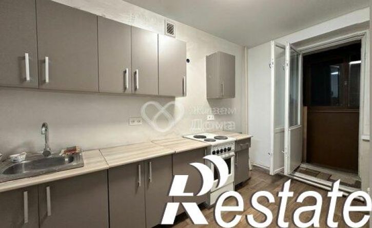 1-комн квартира улица Землячки, 27Б,  д. 27Б