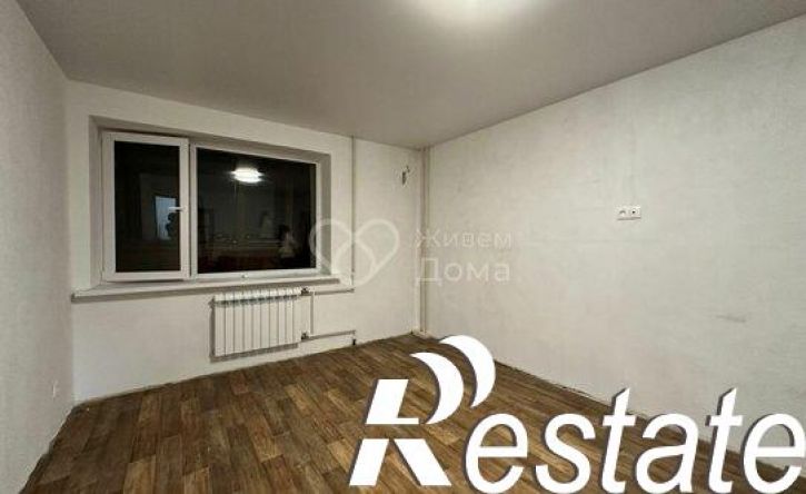 1-комн квартира улица Землячки, 27Б,  д. 27Б