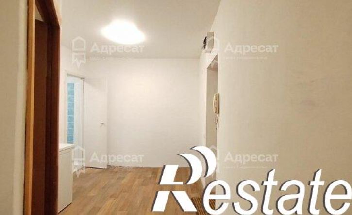 1-комн квартира улица Землячки, 27Б,  д. 27Б