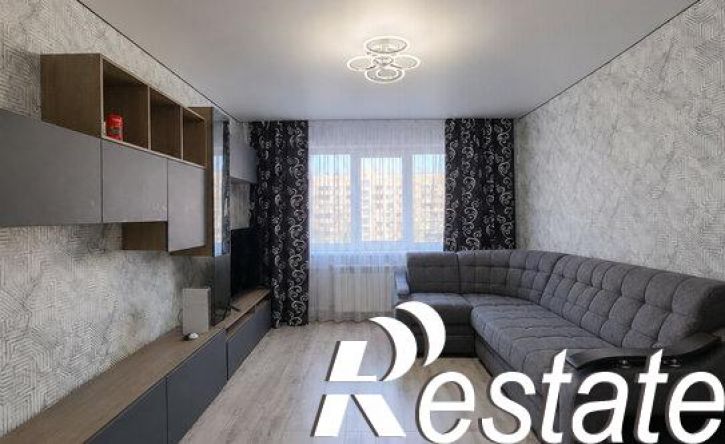 3-комн квартира улица Николая Отрады, 14,  д. 14