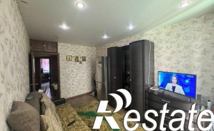 3-комн квартира улица Менжинского, 15,  д. 15