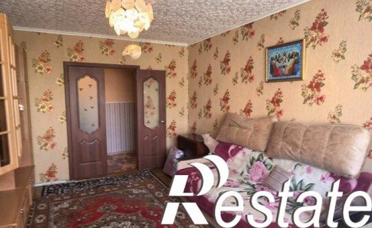 3-комн квартира улица Менжинского, 15,  д. 15