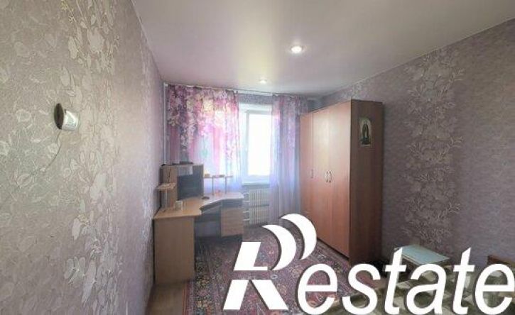 3-комн квартира улица Менжинского, 15,  д. 15
