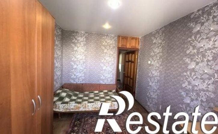 3-комн квартира улица Менжинского, 15,  д. 15