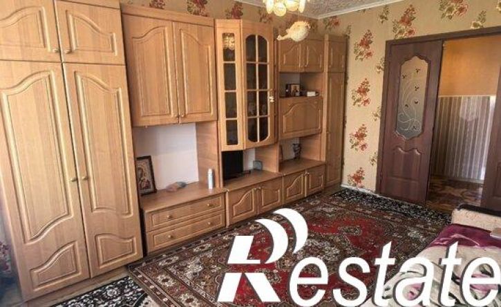 3-комн квартира улица Менжинского, 15,  д. 15