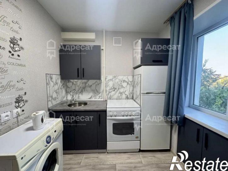 2-комн квартира ул. 64-й Армии,  д.16