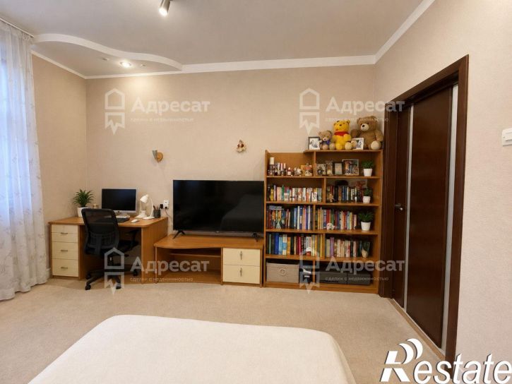3-комн квартира ул. Республиканская,  д.10