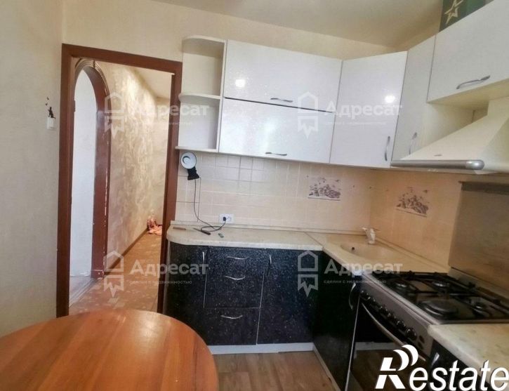 2-комн квартира ул. 64-й Армии,  д.65