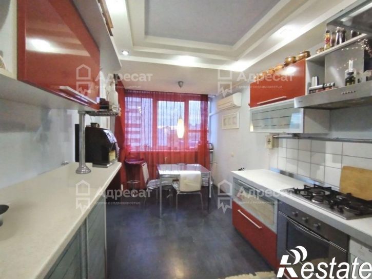 5-комн квартира ул. Краснознаменская,  д.8