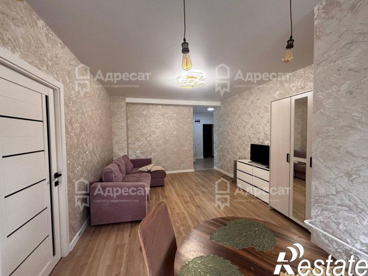 3-комн квартира ул. Печатная,  д.10