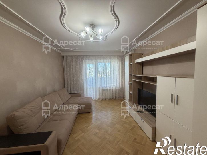 3-комн квартира ул. им. К. Симонова,  д.42