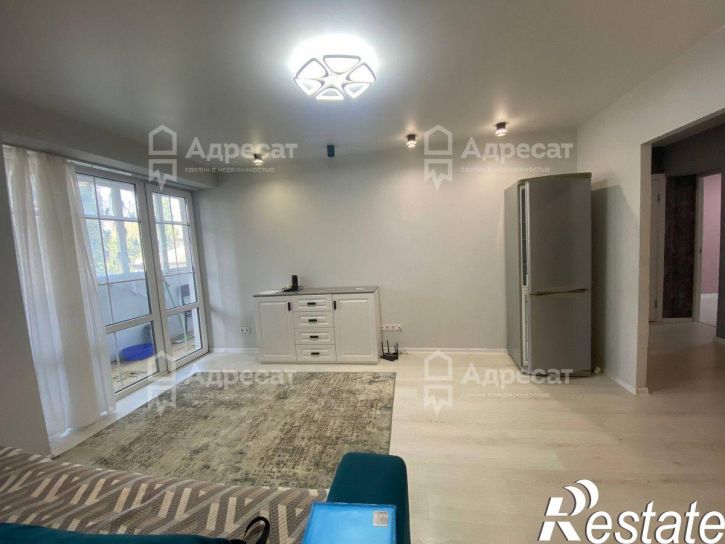 3-комн квартира ул. Загорская,  д.8