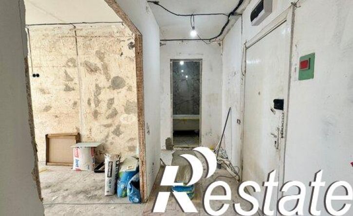 2-комн квартира бульвар 30-летия Победы, 56,  д. 56