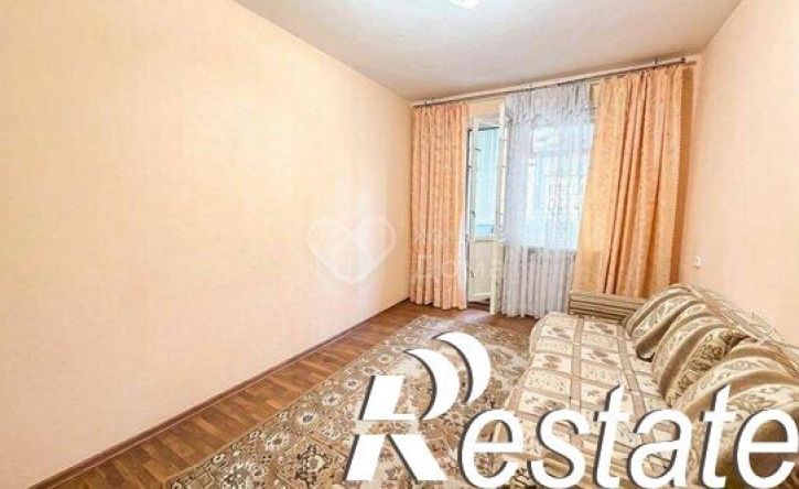 3-комн квартира улица Менжинского, 27,  д. 27