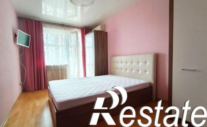 3-комн квартира улица Константина Симонова, 24,  д. 24