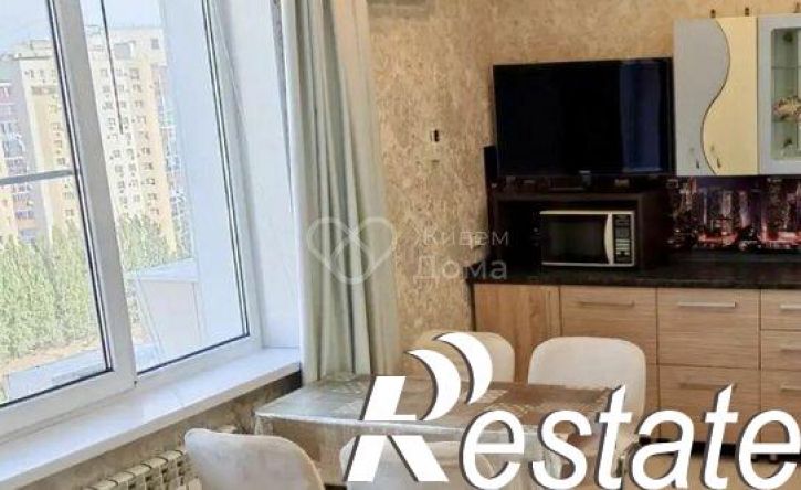 1-комн квартира бульвар 30-летия Победы, 42,  д. 42