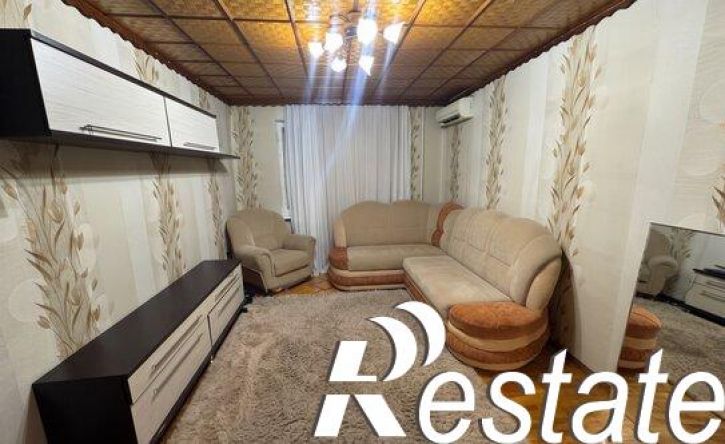 2-комн квартира улица Землячки, 50,  д. 50
