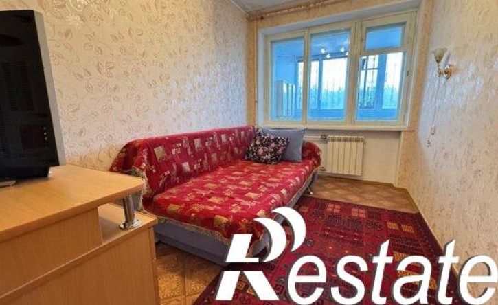 3-комн квартира улица 50 лет Октября, 17,  д. 17