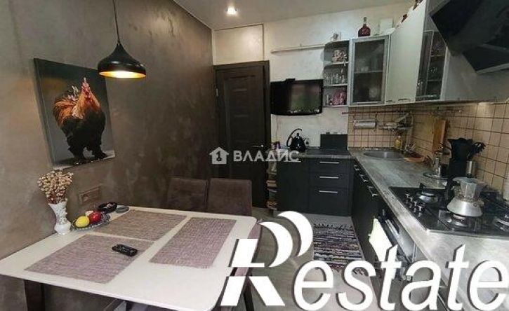 2-комн квартира улица Космонавтов, 17,  д. 17