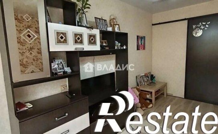2-комн квартира улица Космонавтов, 17,  д. 17