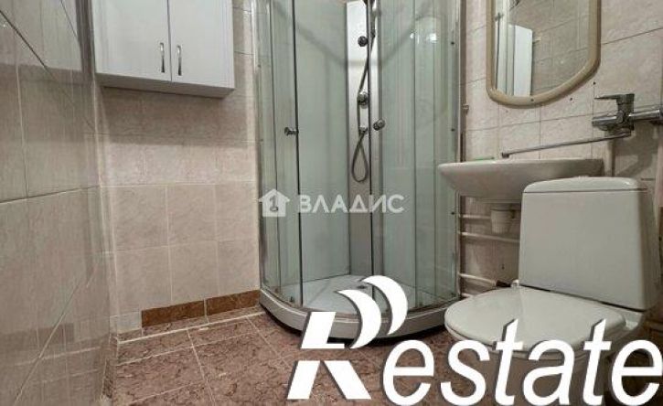 1-комн квартира бульвар 30-летия Победы, 82,  д. 82