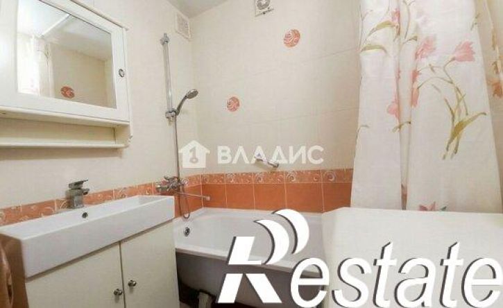 2-комн квартира улица Ткачёва, 18,  д. 18