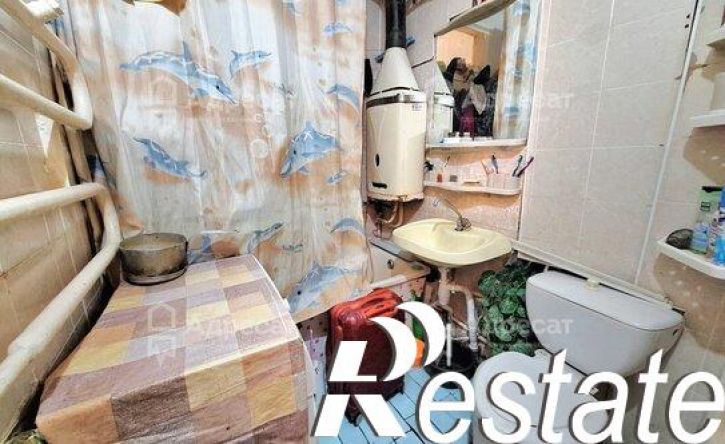 2-комн квартира улица 64-й Армии, 87,  д. 87