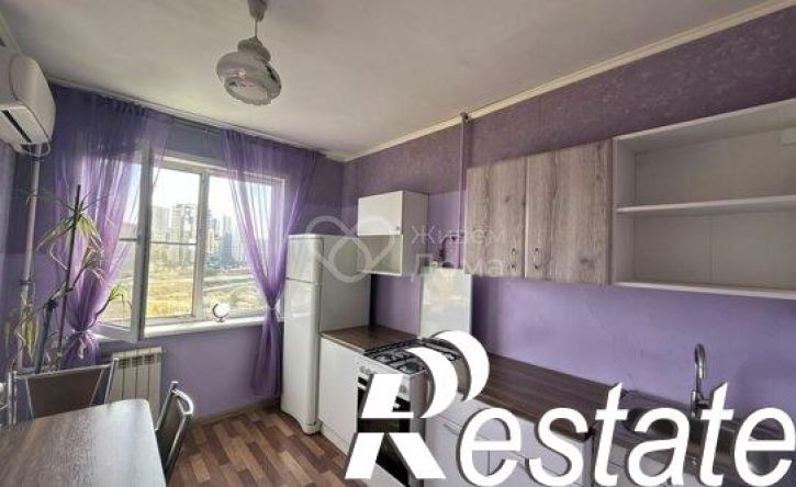 2-комн квартира улица 51-й Гвардейской, 52,  д. 52