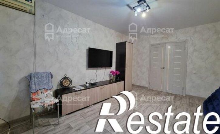 2-комн квартира улица Менжинского, 10,  д. 10