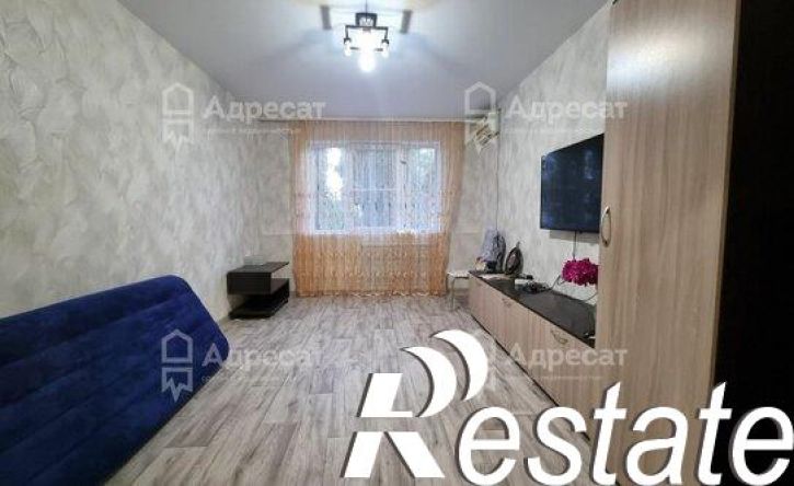 2-комн квартира улица Менжинского, 10,  д. 10