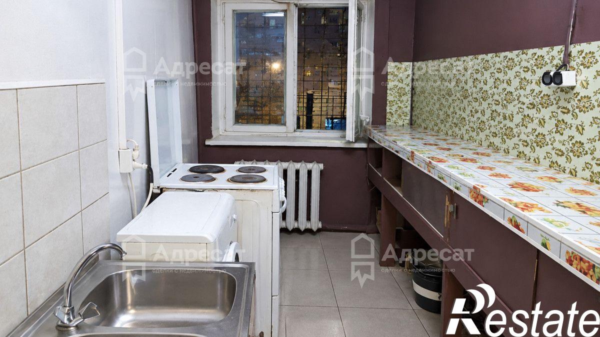 Купить комнату за 900 000 рублей на ул. Жолудева,  д.20А