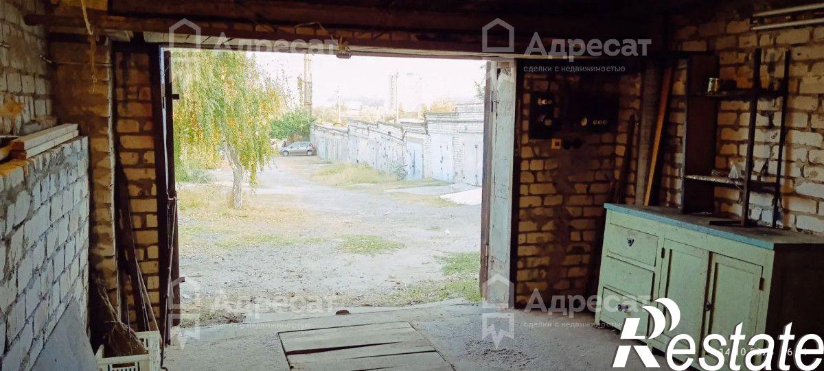 Купить гараж, место в паркинге за 560 000 рублей на ул. Пожарского